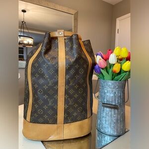 Louis Vuitton monogram Radonnee GM bucket bag